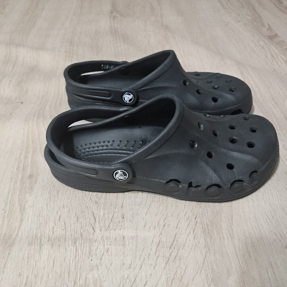 Crocs Baya Clogs Mens 8 Womens 10 Black Rubber Perforated Comfort Shoes Unisex